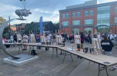 art Xpress artists painting on canvas