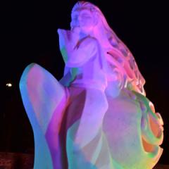 Snow Carving Snow Carving